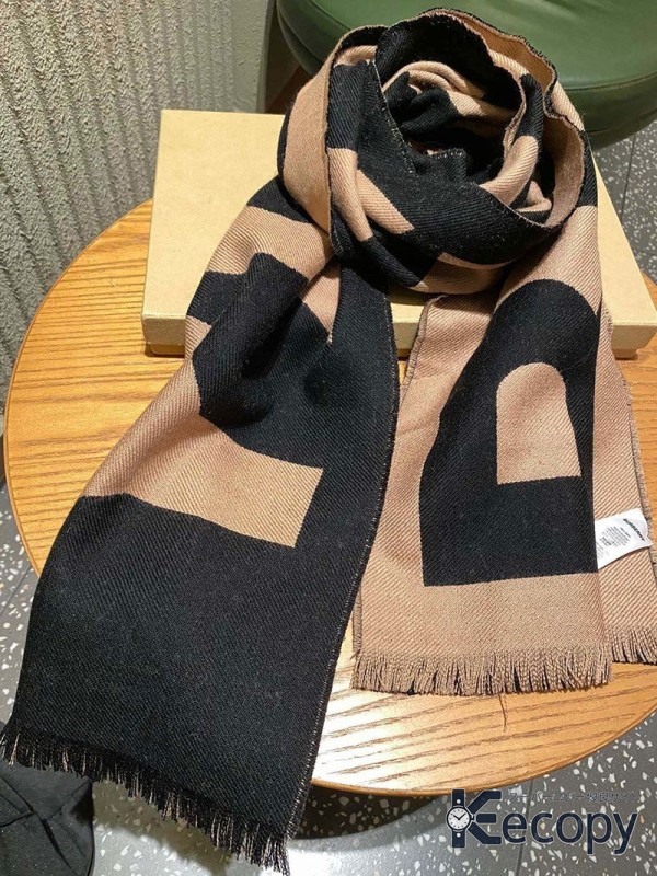スタイリッシュ バーバリー スカーフ コーデを彩る コピー N級品 213 画像 8