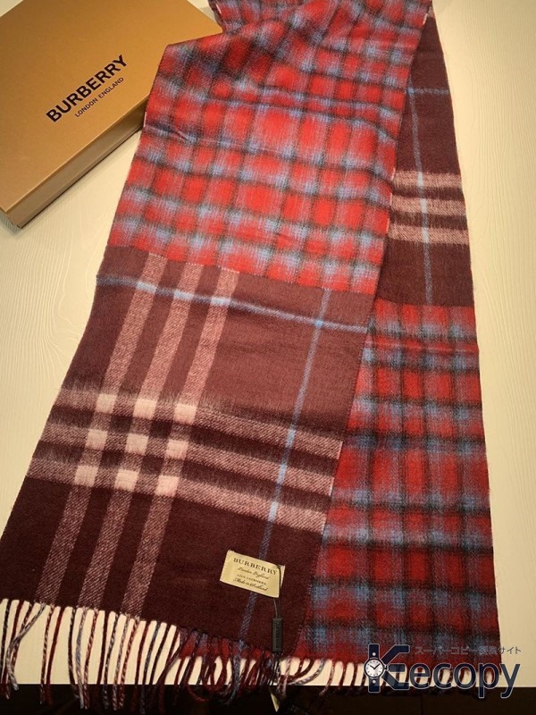 洗練デザイン バーバリー スカーフ コーデを彩る コピー N級品 238 画像 4