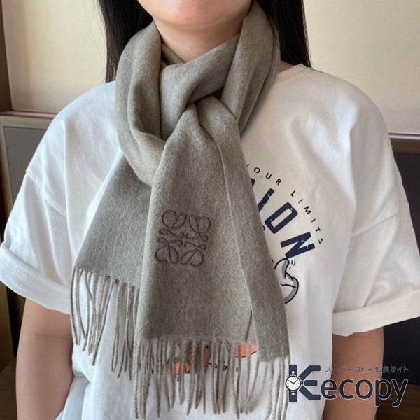 話題の新作 ロエベ スカーフ 季節を問わず活躍 最高級コピー 523 おすすめN級品
