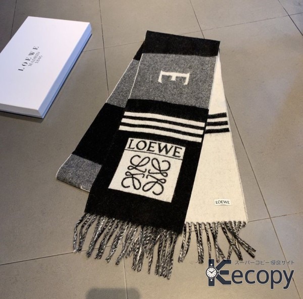 シンプルで上品 ロエベ スカーフ 華やかなアクセント N級品 通販 535 画像 2