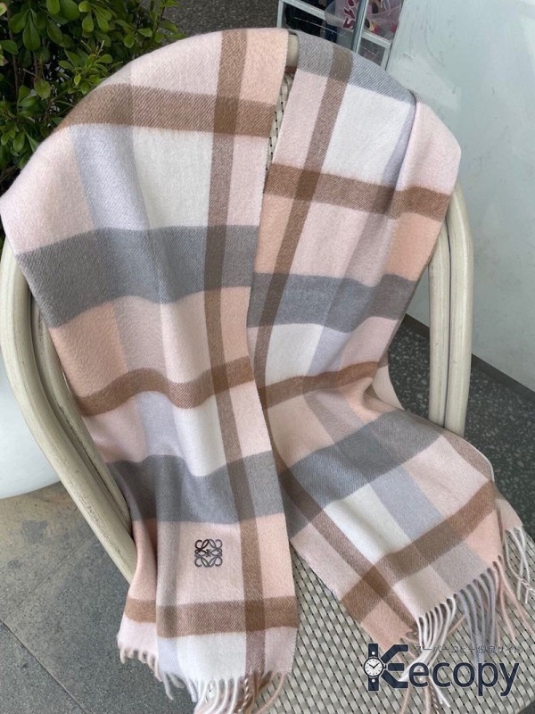 おすすめ ロエベ スカーフ 装いに映えるデザイン N級品 通販 536 画像 4