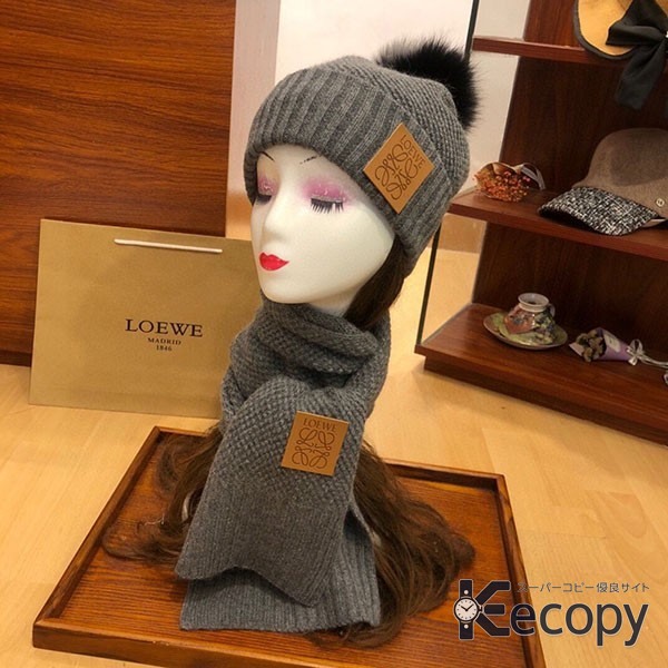 コーデの主役 ロエベ スカーフ 季節を問わず活躍 スーパーコピー 502 画像 9