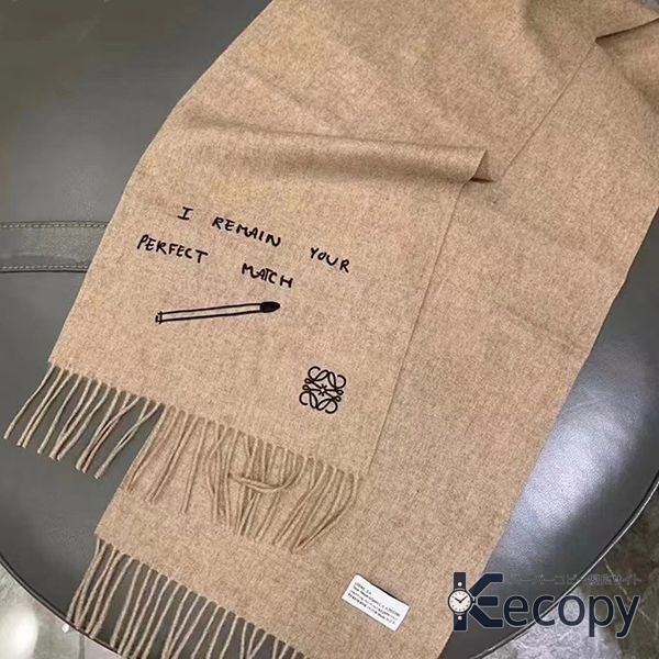 話題の新作 ロエベ スカーフ コーデを彩る スーパーコピー 505 画像 3