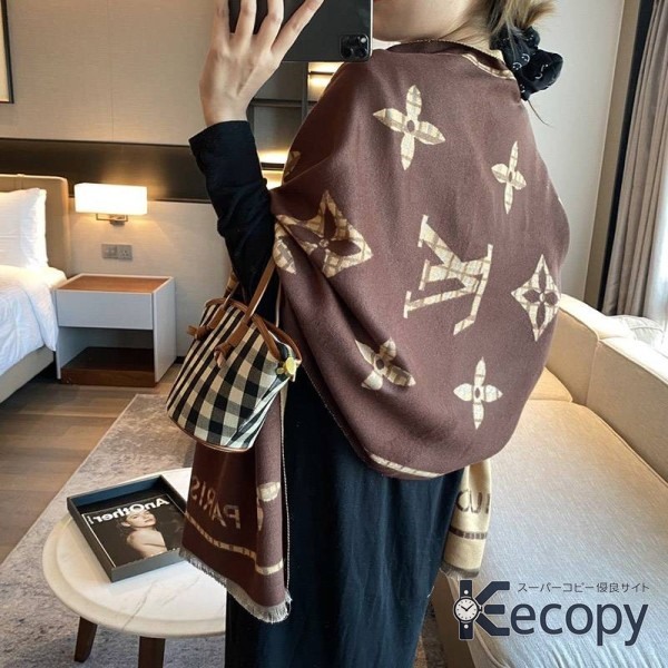 ギフトにも人気 ルイ・ヴィトン スカーフ 装いに映えるデザイン N級品 通販 343 画像 4