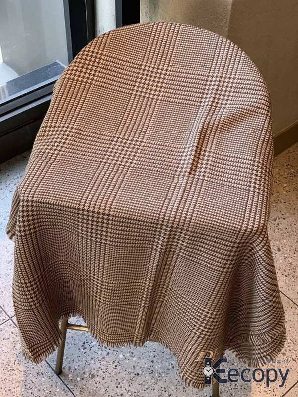 スタイリッシュ ディオール スカーフ 上品な色柄 スーパーコピー 474 画像 6