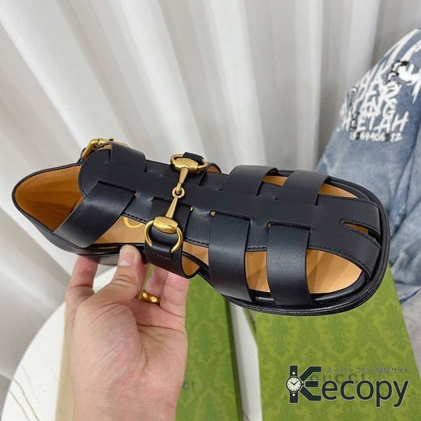 人気モデル グッチ シューズ 注目の足元スタイル コピー N級品 29 画像 7