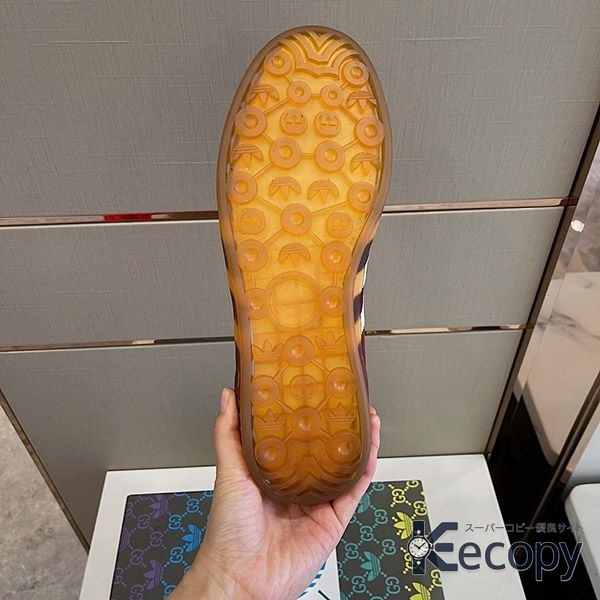 こだわり仕様 グッチ シューズ 洗練されたシルエット 偽物 人気 33 画像 9