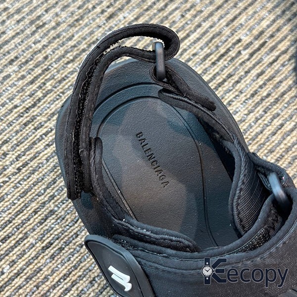 高級感あふれる バレンシアガ サンダル コーデに合わせやすい スーパーコピー 484 画像 8