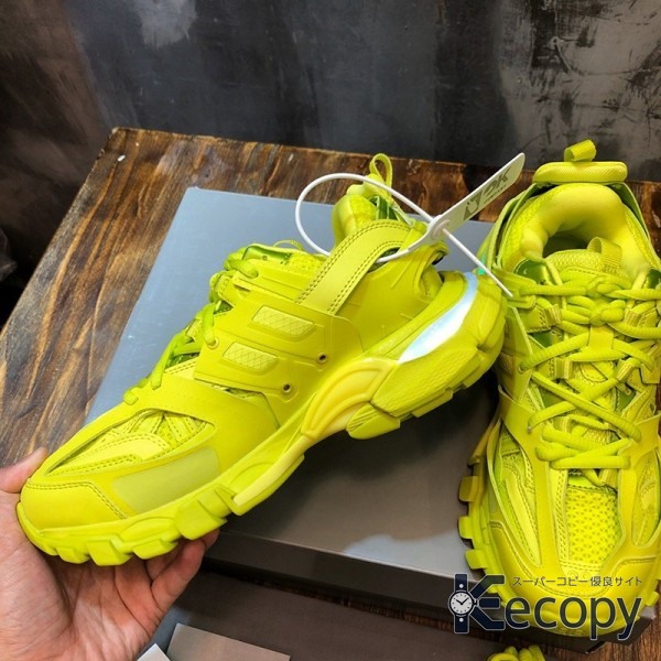 コーデの主役 バレンシアガ スニーカー 洗練されたシルエット N級品 通販 590 画像 2