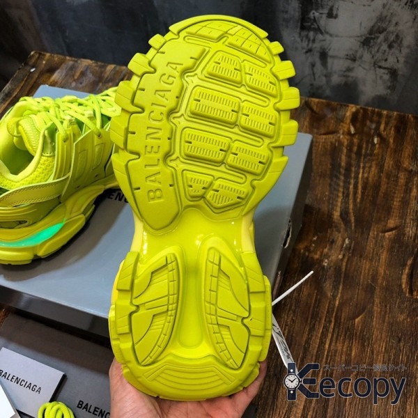 コーデの主役 バレンシアガ スニーカー 洗練されたシルエット N級品 通販 590 画像 7