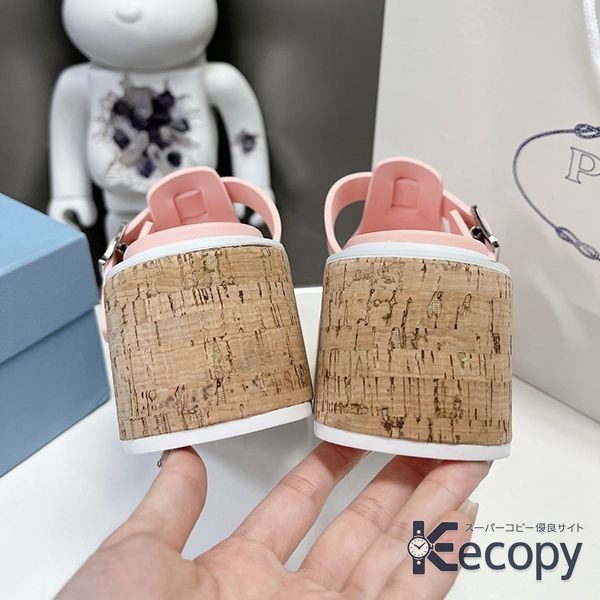 使いやすさ抜群 プラダ サンダル 快適さとデザインを両立 N級品 通販 715 画像 4