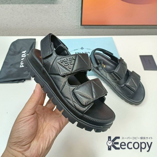 話題の新作 プラダ サンダル コーデに合わせやすい 激安コピー 696