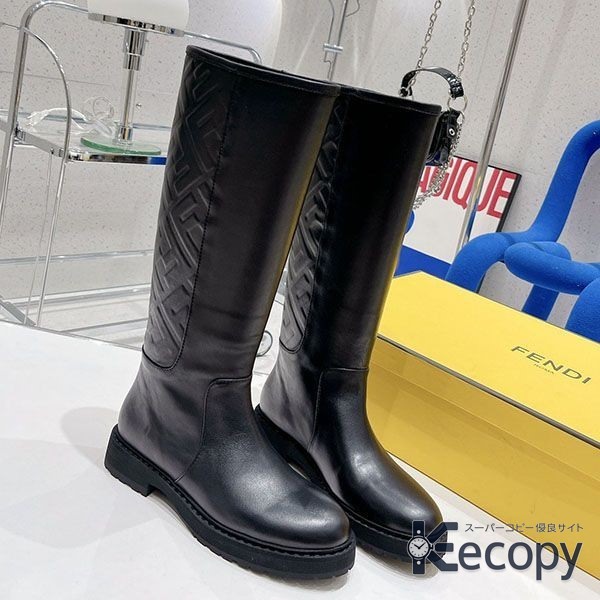 上品な逸品 フェンディ シューズ 洗練されたシルエット 激安コピー 1323
