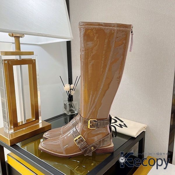 上品な逸品 フェンディ シューズ コーデに合わせやすい スーパーコピー 1334 画像 6
