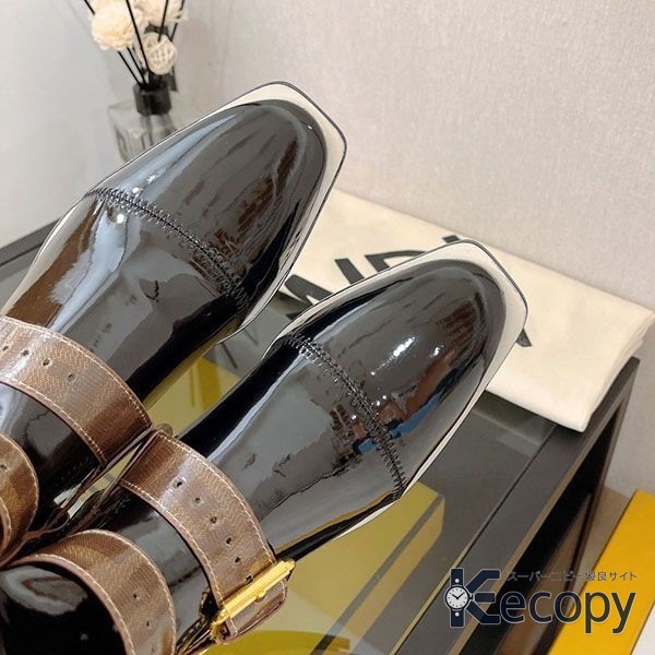 定番人気 フェンディ シューズ 歩きやすい定番 N級品 通販 1337 画像 5
