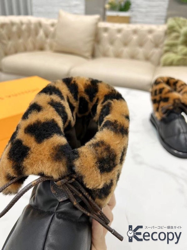 コーデの主役 ルイ・ヴィトン ブーツ 足元を印象的に N級品 通販 928 画像 9