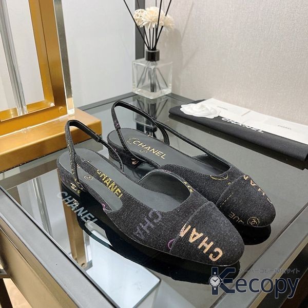 コーデの主役 シャネル ミュールサンダル 洗練されたシルエット N級品 通販 173 画像 2