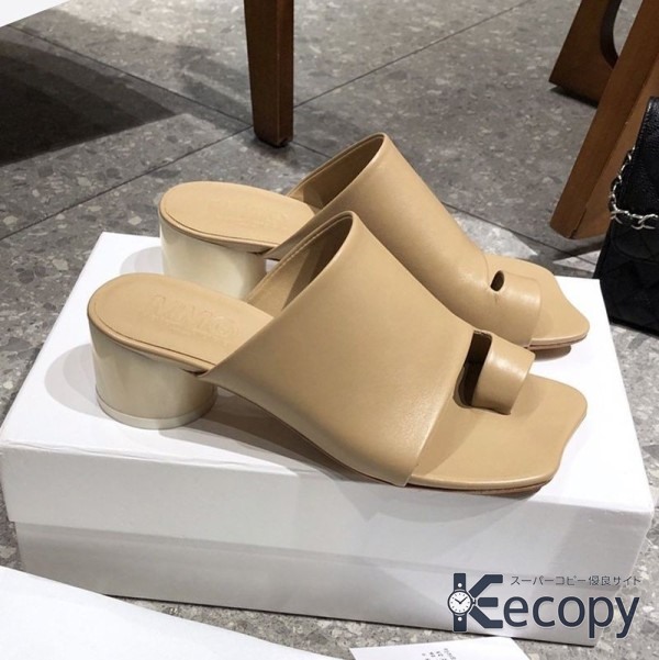 存在感のある メゾン・マルジェラ シューズ 洗練されたシルエット 偽物 人気 1820