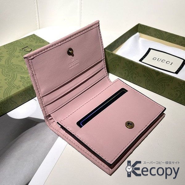 コーデの主役 グッチ 折り財布 上品で実用的 スーパーコピー 159 画像 4