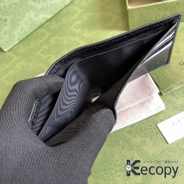 コーデの主役 グッチ 折り財布 収納力に注目 スーパーコピー 173 画像 7