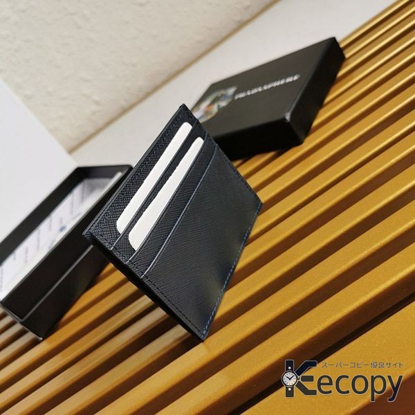 シンプルで上品 プラダ 財布 収納力に注目 格安コピー 498 画像 5