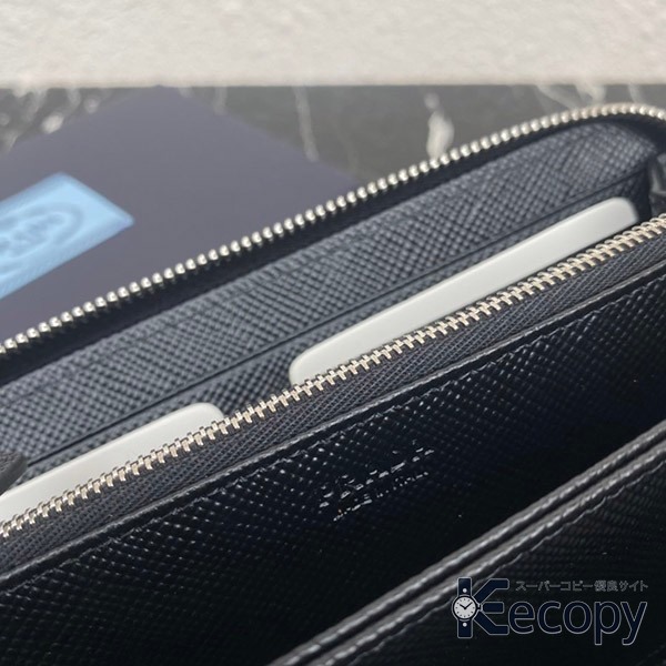 スタイリッシュ プラダ 財布 使いやすい収納設計 コピー N級品 477 画像 9