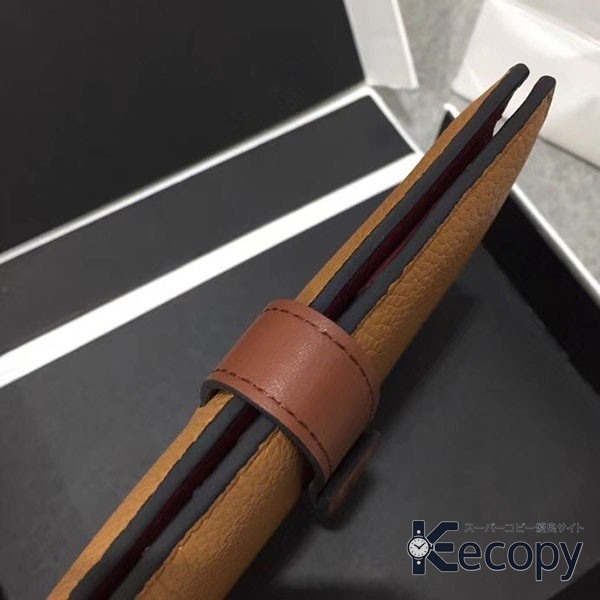 おすすめ ロエベ 財布 手になじむデザイン スーパーコピー 1481 画像 5