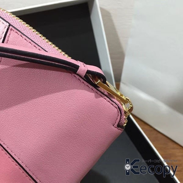 スタイリッシュ ロエベ 財布 収納力に注目 スーパーコピー 1490 画像 5