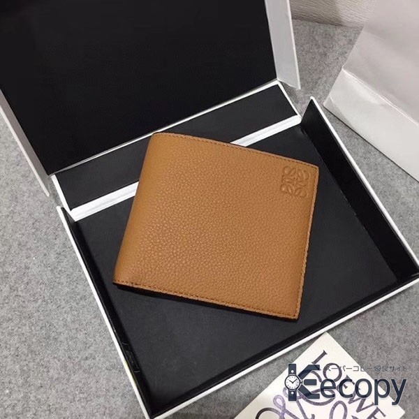 コーデの主役 ロエベ 財布 手になじむデザイン N級品 通販 1493 画像 2