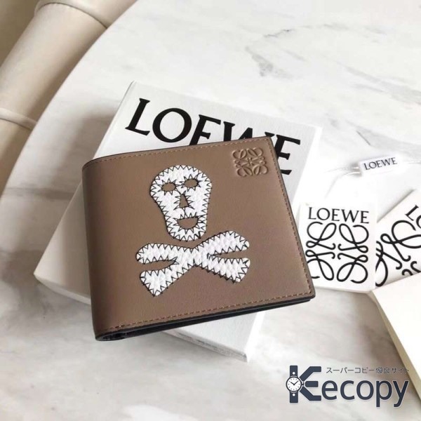 新作 ロエベ 財布 手になじむデザイン 偽物 人気 1507 おすすめN級品
