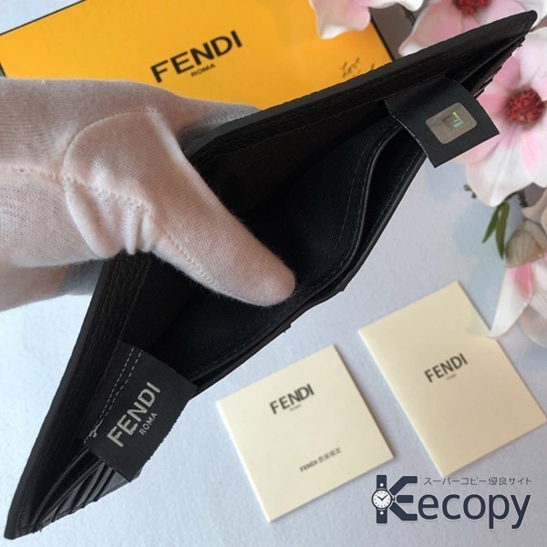 シンプルで上品 フェンディ 財布 収納力に注目 スーパーコピー 送料無料 1267 画像 9