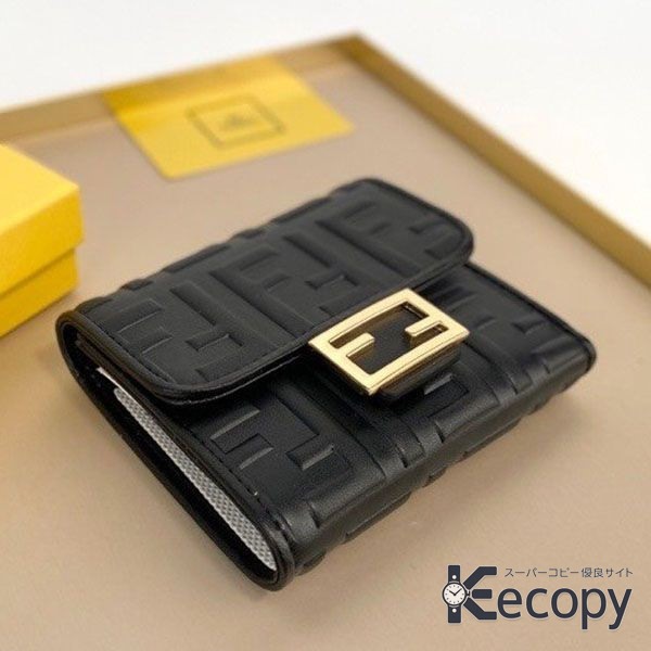 使いやすさ抜群 フェンディ 財布 収納力に注目 N級品 通販 1255
