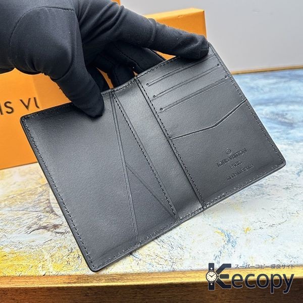 シンプルで上品 ルイ・ヴィトン カードケース 収納力に注目 N級品 通販 584 画像 4