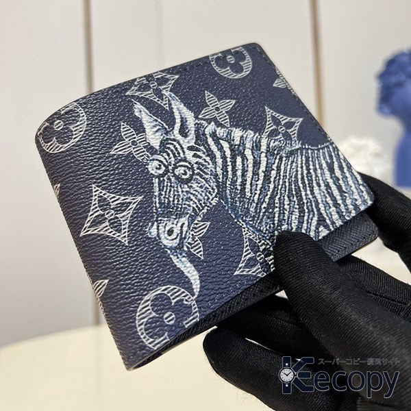 ギフトにも人気 ルイ・ヴィトン 折り財布 毎日使える定番 スーパーコピー 695