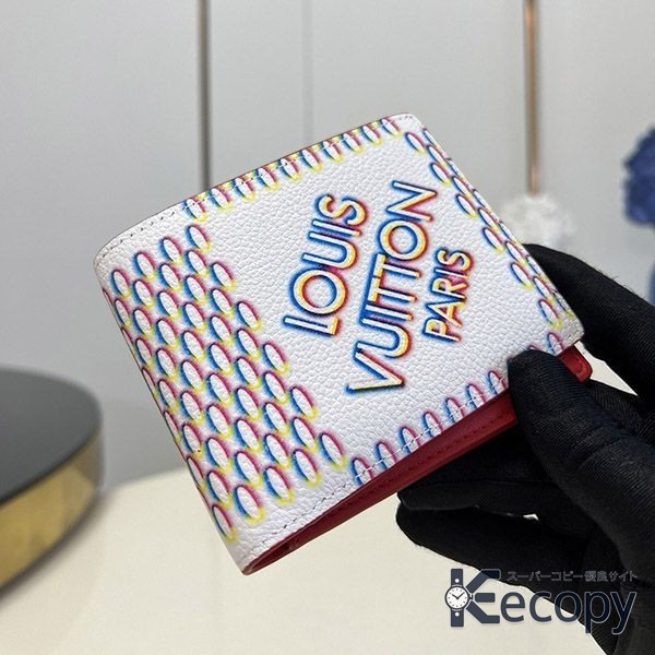洗練デザイン ルイ・ヴィトン 折り財布 手になじむデザイン コピー N級品 830