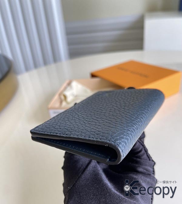 コーデの主役 ルイ・ヴィトン 折り財布 手になじむデザイン N級品 通販 906 画像 3
