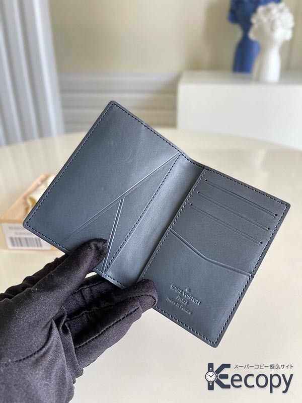 コーデの主役 ルイ・ヴィトン 折り財布 手になじむデザイン N級品 通販 906 画像 5