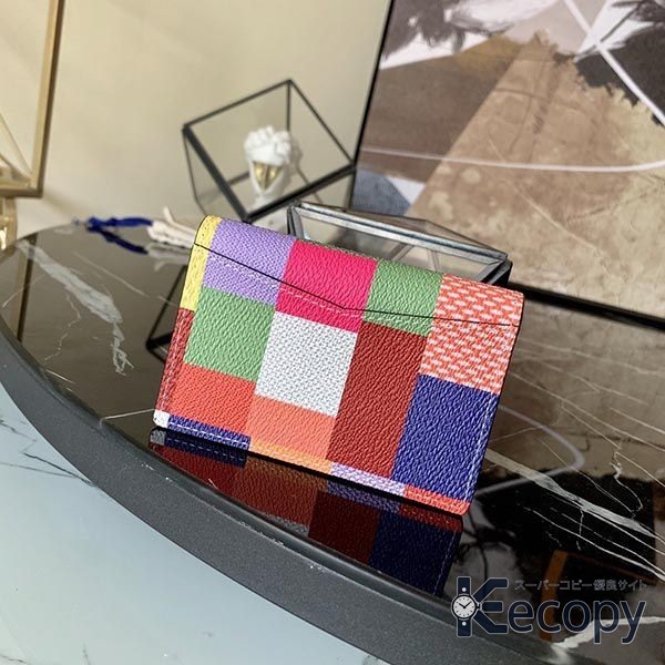 上品な逸品 ルイ・ヴィトン 折り財布 手になじむデザイン N級品 通販 934 画像 2
