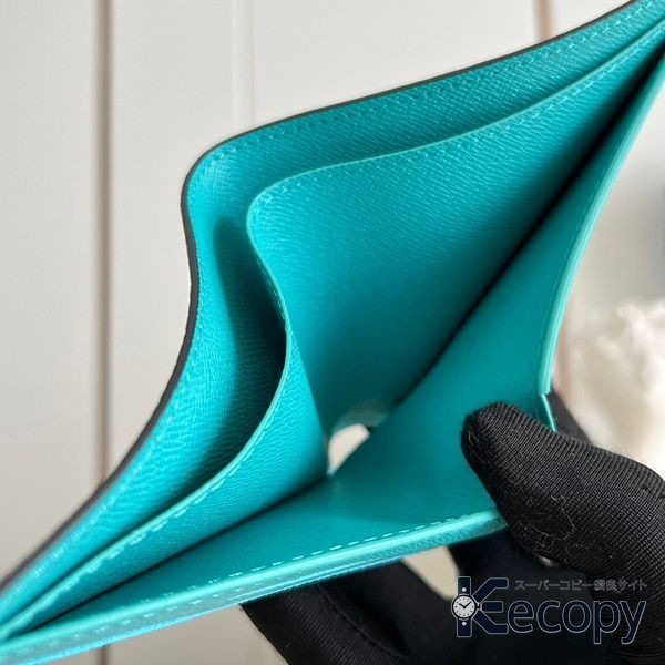 高級感あふれる ルイ・ヴィトン 折り財布 使いやすい収納設計 N級品 通販 768 画像 5