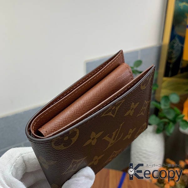 シンプルで上品 ルイ・ヴィトン 折り財布 手になじむデザイン 偽物 人気 694 画像 10