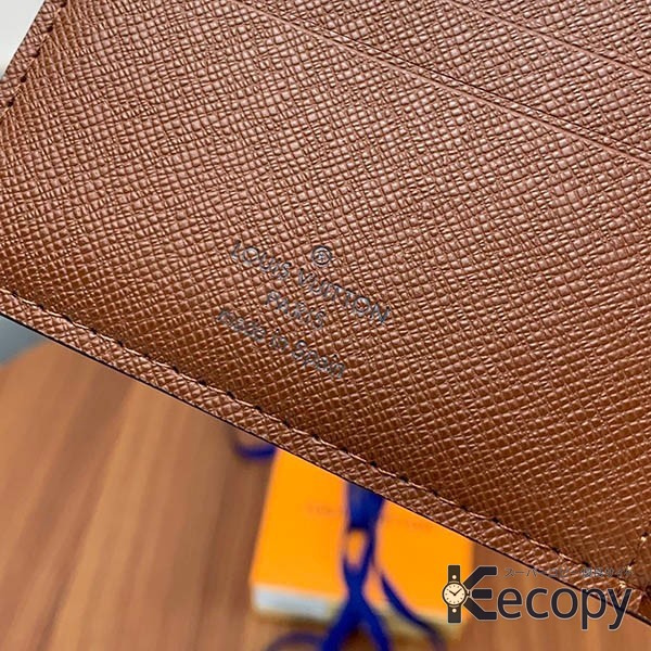 シンプルで上品 ルイ・ヴィトン 折り財布 手になじむデザイン 偽物 人気 694 画像 9