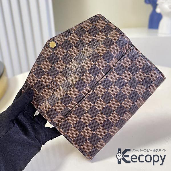 シンプルで上品 ルイ・ヴィトン 長財布 手になじむデザイン 偽物 人気 1210 画像 5
