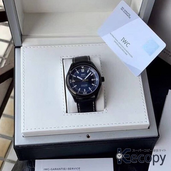 存在感のある IWC アクアタイマー 存在感のある文字盤 最高級コピー 5 画像 2
