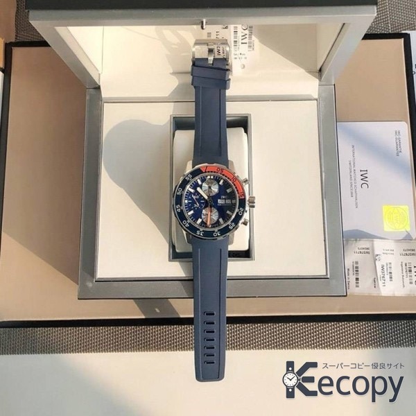 話題の新作 IWC アクアタイマー クラシカルな佇まい 激安コピー 6 画像 8