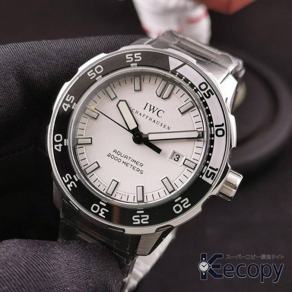 使いやすさ抜群 IWC アクアタイマー 注目の腕時計 コピー N級品 8 画像 3