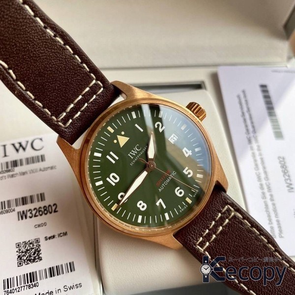 使いやすさ抜群 IWC パイロットウォッチ 高級感ある仕上げ 格安コピー 19 画像 4