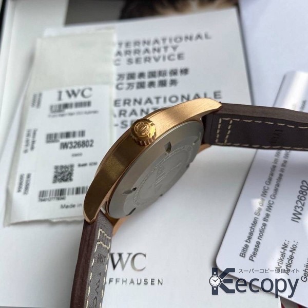 使いやすさ抜群 IWC パイロットウォッチ 高級感ある仕上げ 格安コピー 19 画像 6