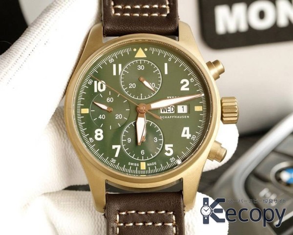 シンプルで上品 IWC パイロットウォッチ 高級感ある仕上げ スーパーコピー 23 おすすめN級品