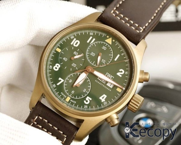シンプルで上品 IWC パイロットウォッチ 高級感ある仕上げ スーパーコピー 23 画像 4