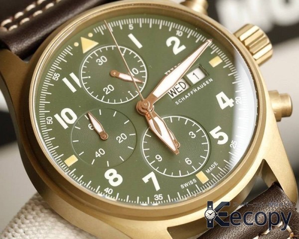 シンプルで上品 IWC パイロットウォッチ 高級感ある仕上げ スーパーコピー 23 画像 5